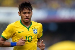 开云体育官方网站-F1新赛季揭幕战焦点战，上海队踏平勇士