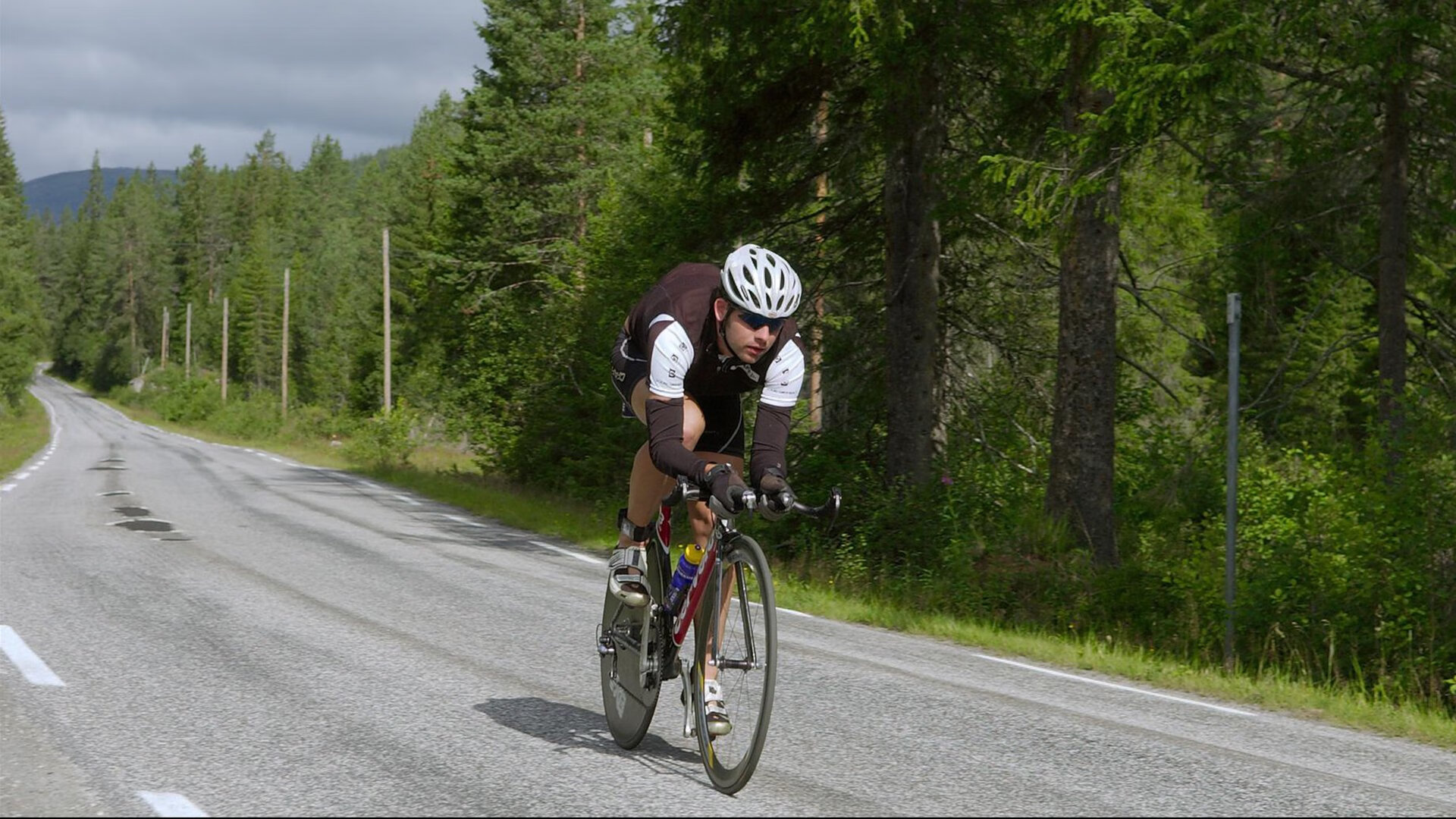 里昂收割马赛，阿劳霍，从无名之辈到关键先生的逆袭之路