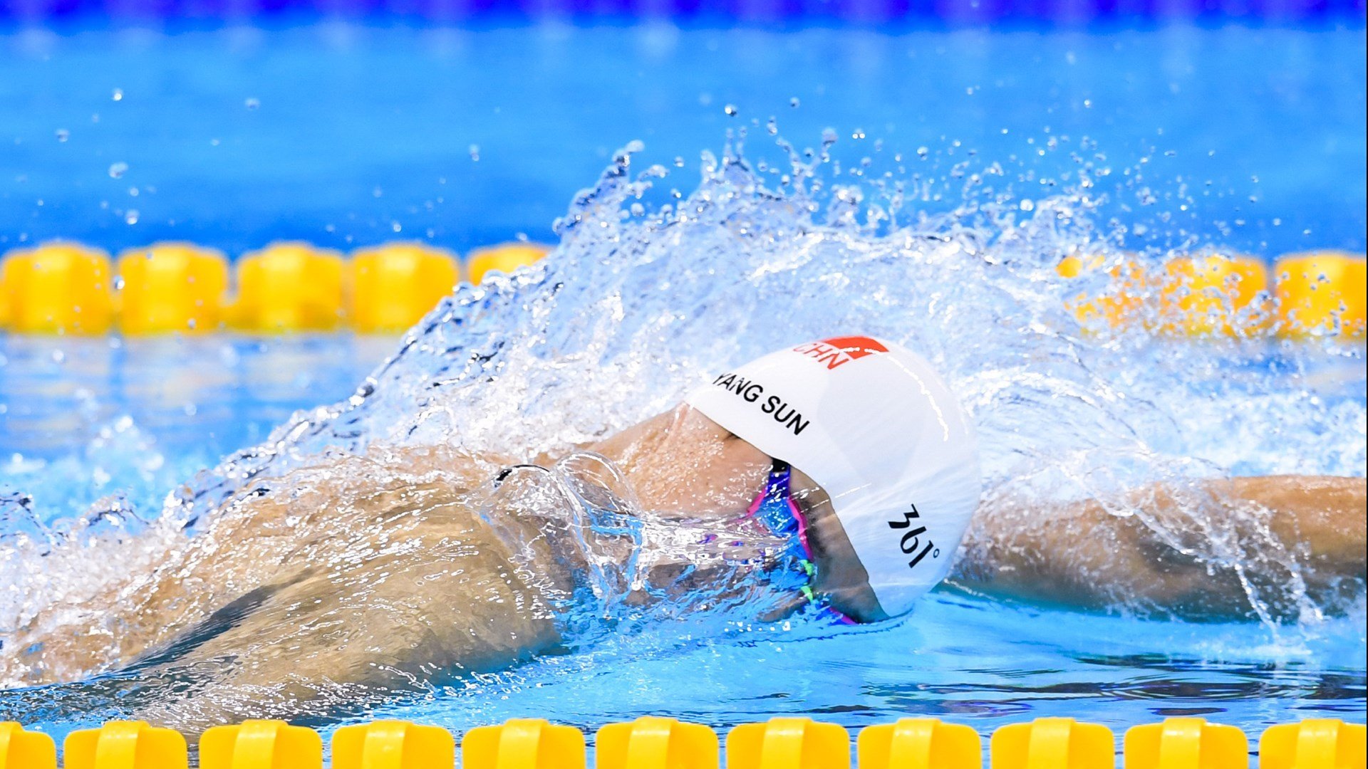 厄瓜多尔对阵土耳其，李刚仁用实力证明，亚洲之光如何照亮世界足坛